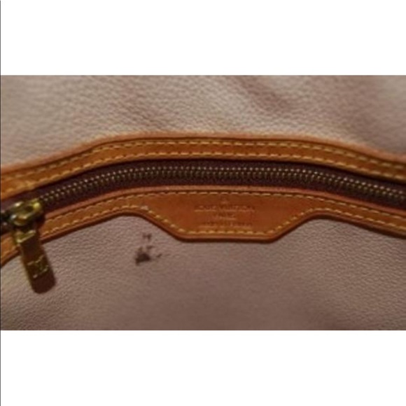 AUTHENTICATED Louis Vuitton Petit Bucket Bag - Picture 7 of 8